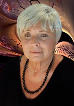 Dra. Magda Havas